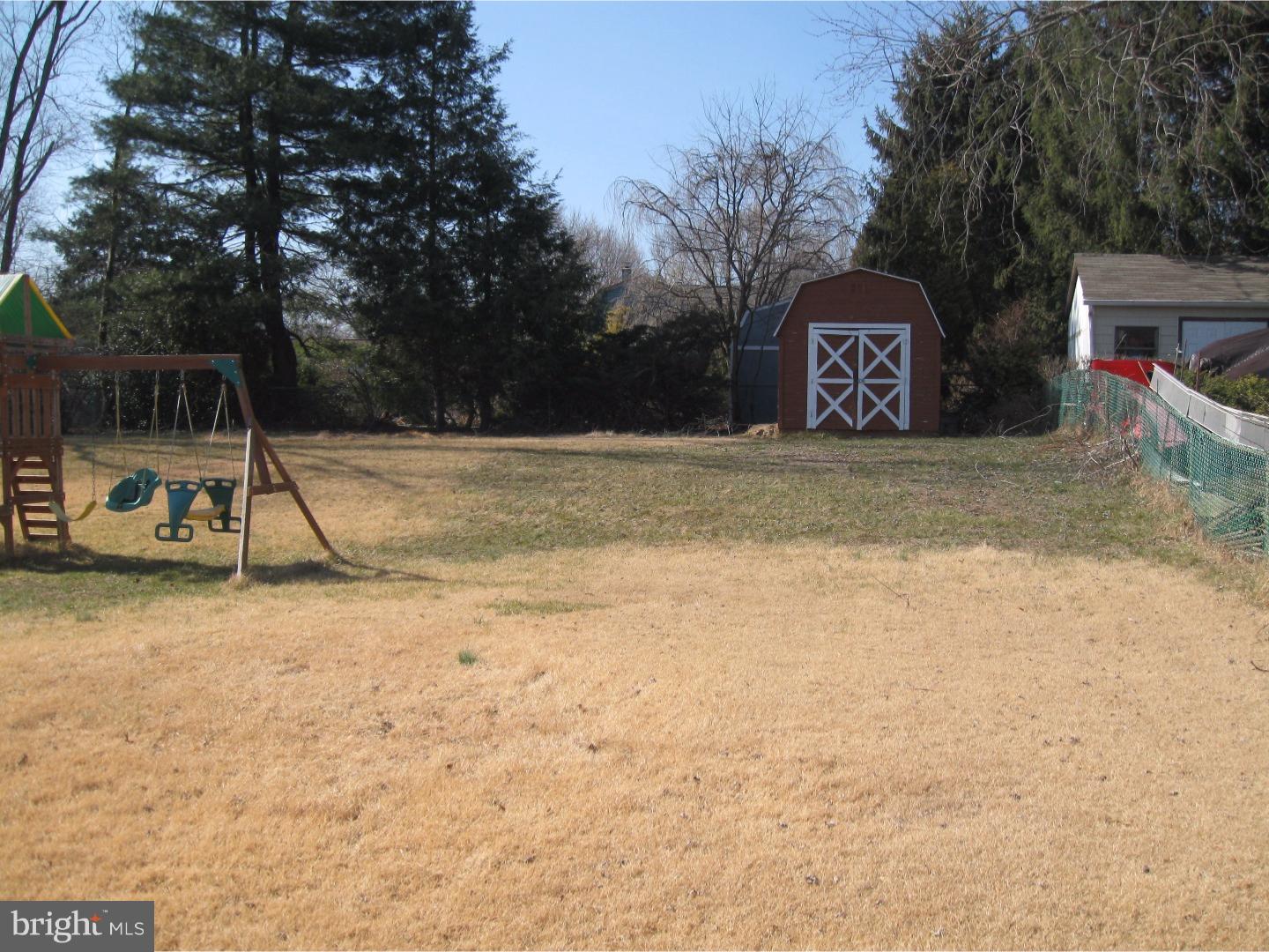 1387 Cushmore Road Southampton, PA 18966 - Photo 21 of 22 Back Yard