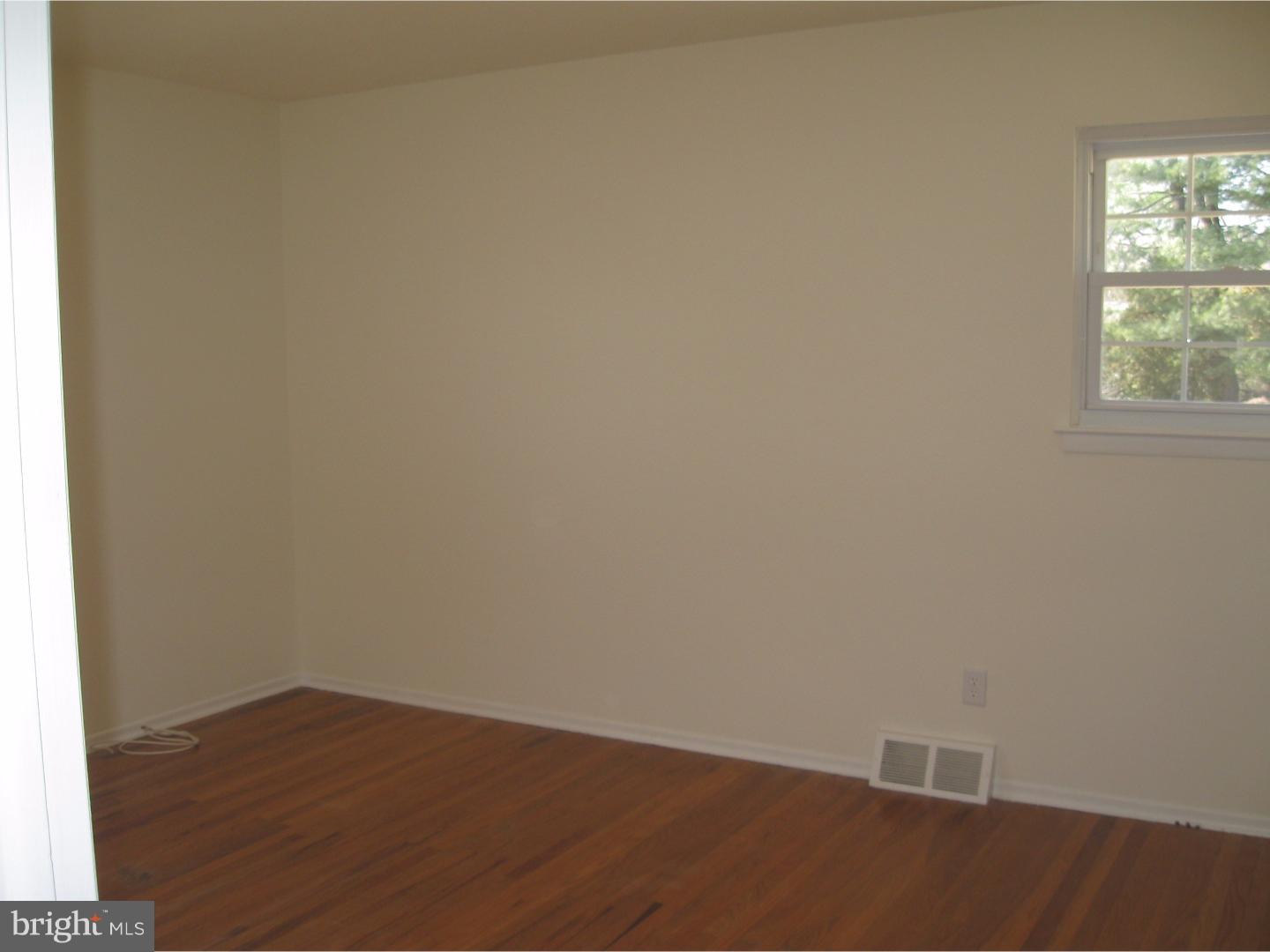 1387 Cushmore Road Southampton, PA 18966 - Photo 9 of 22 Bedroom - Main