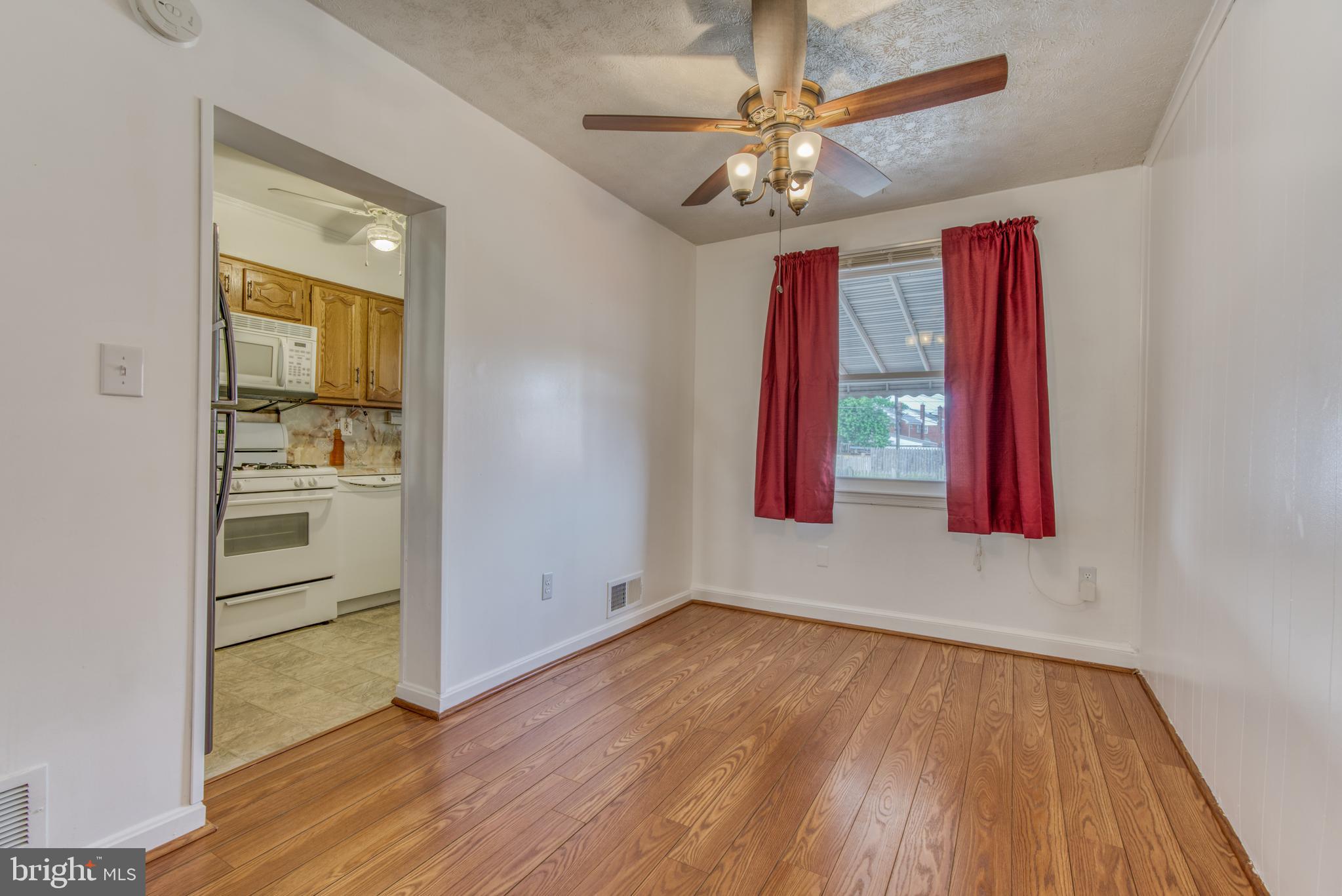 8541 Kavanagh Road Baltimore, MD 21222 - Photo 11 of 41