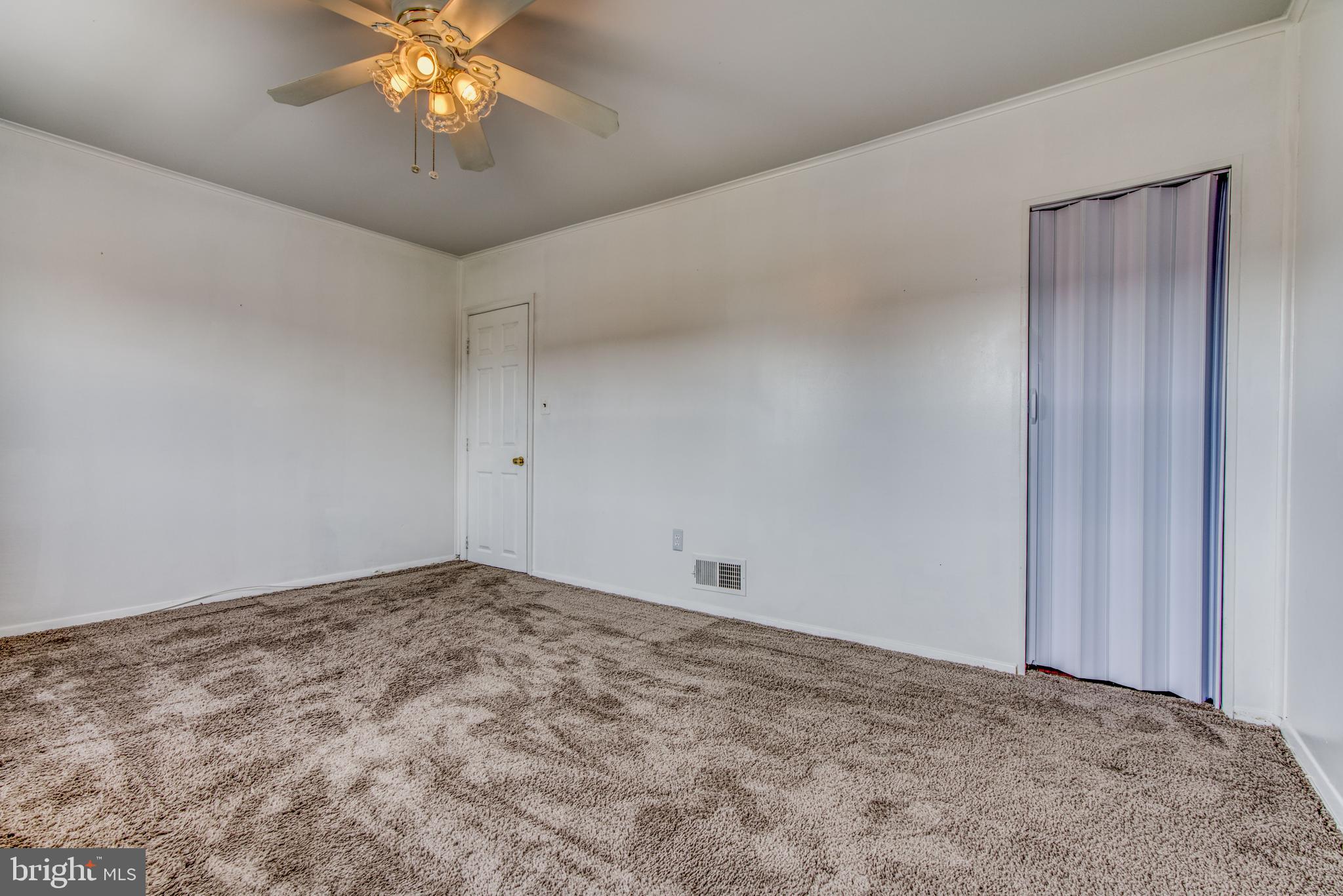 8541 Kavanagh Road Baltimore, MD 21222 - Photo 23 of 41