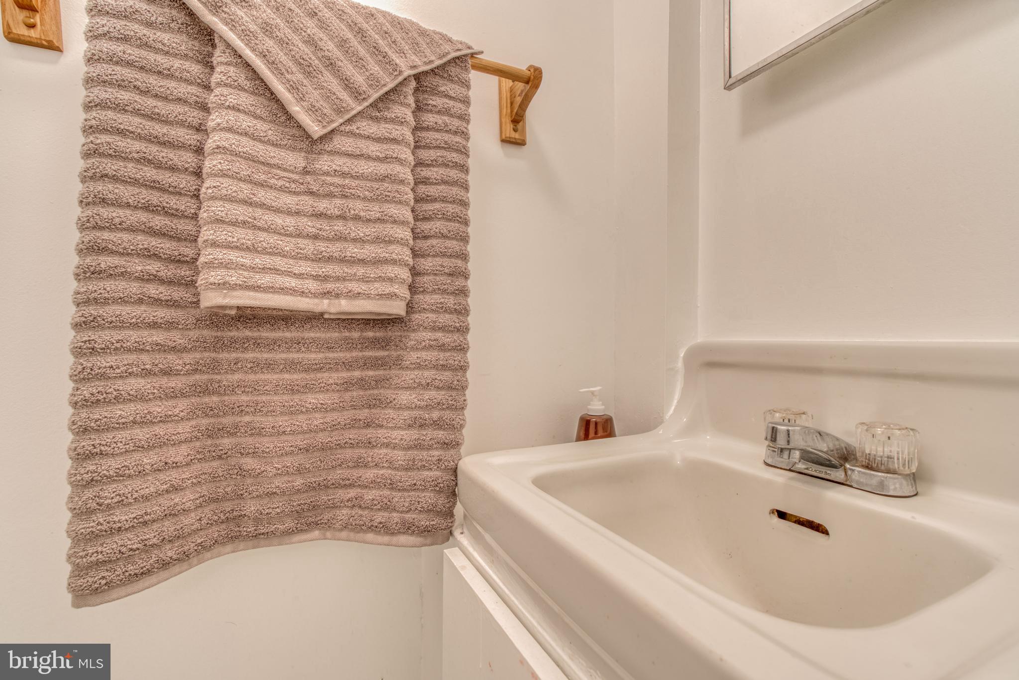 8541 Kavanagh Road Baltimore, MD 21222 - Photo 34 of 41