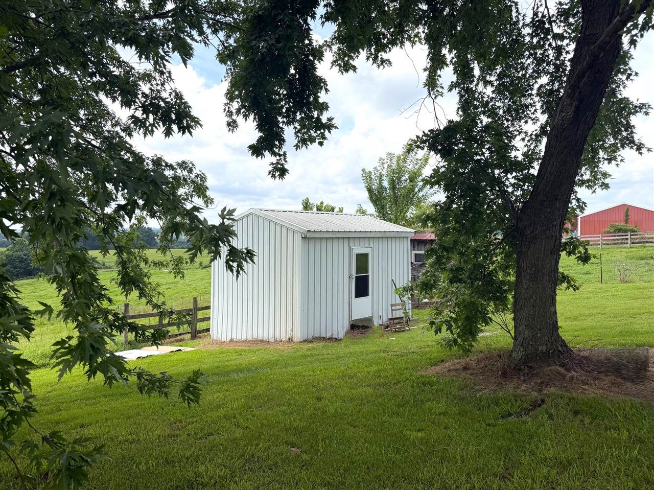 944 East Hack Road Brownsville, KY 42210 - Photo 19 of 22 Gallery Image 19