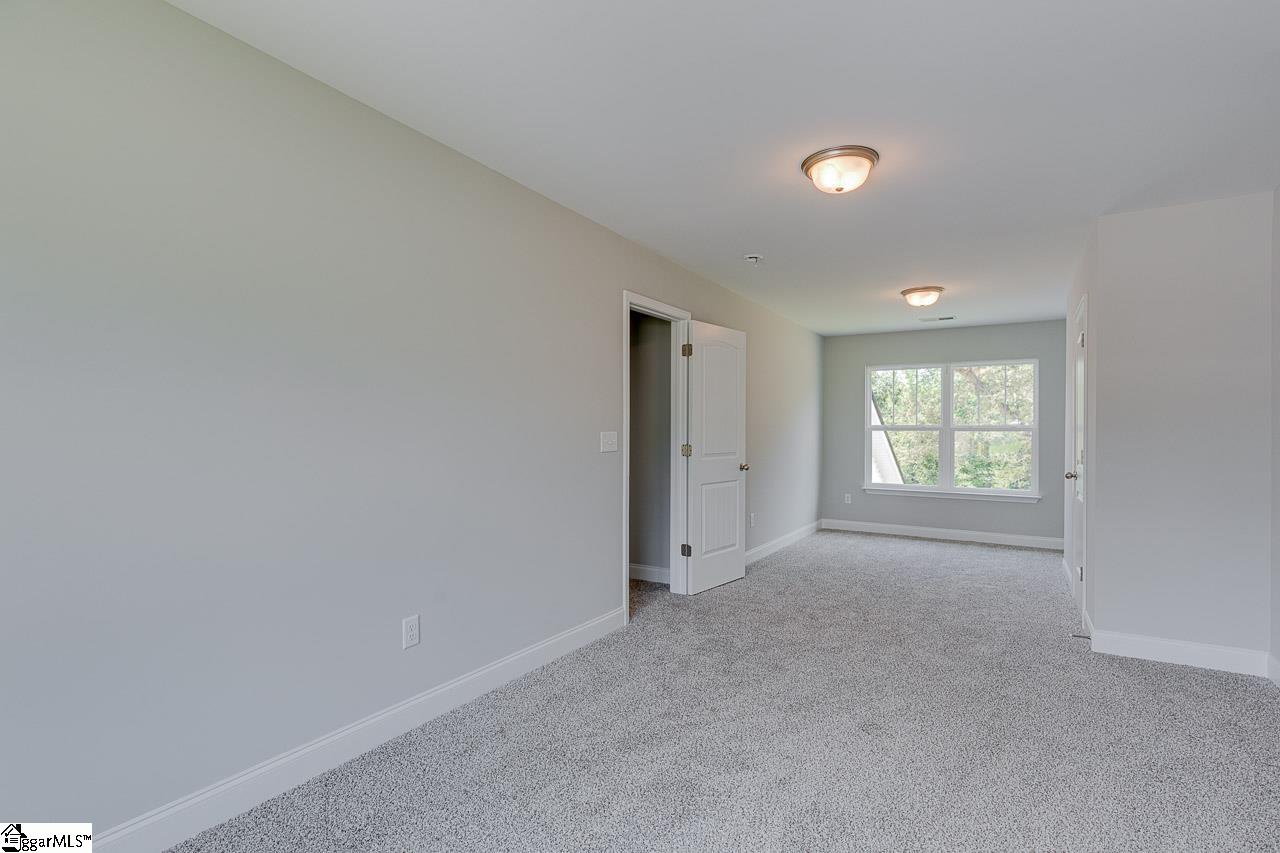 242 Inlet Pointe Drive Anderson, SC 29625 - Photo 31 of 36