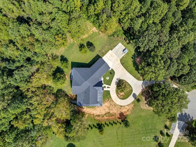 $1,489,000 | 1070 Saddle Back Lane, Mooresville, NC 28115