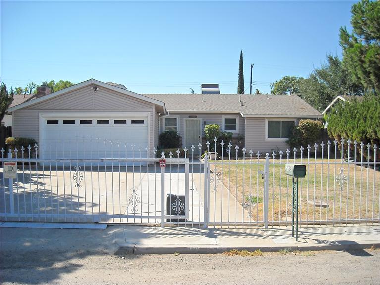 27384 Saunders Road Madera, CA 93637 - Photo 1 of 20 Gallery Image 1
