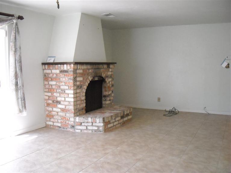 27384 Saunders Road Madera, CA 93637 - Photo 17 of 20 Gallery Image 17