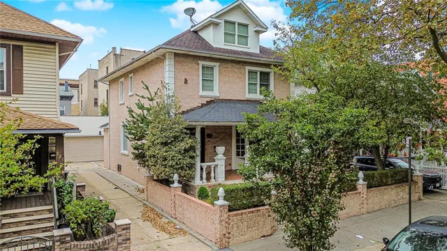 $2,300,000 | 225 73rd Street | Bay Ridge