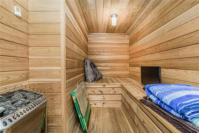 $2,300,000 | 225 73rd Street | Bay Ridge