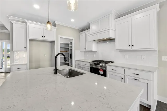 $512,543 | 25064 West 94th Terrace, Lenexa, KS 66227