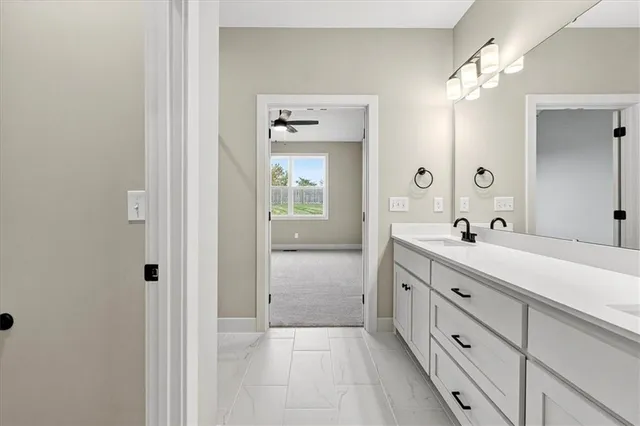 $499,900 | 25064 West 94th Terrace, Lenexa, KS 66227