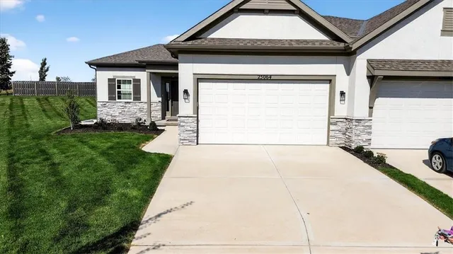 $512,543 | 25064 West 94th Terrace, Lenexa, KS 66227