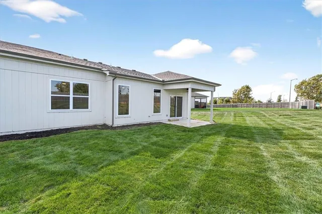 $512,543 | 25064 West 94th Terrace, Lenexa, KS 66227