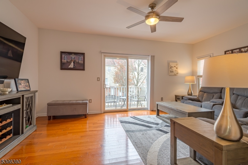 7 Riga Court Scotch Plains, NJ 07076 - Photo 11 of 26