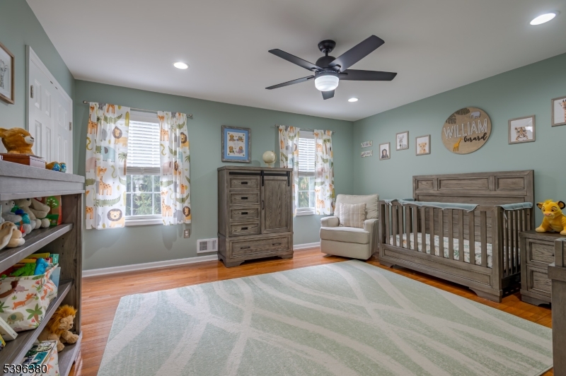 7 Riga Court Scotch Plains, NJ 07076 - Photo 17 of 26