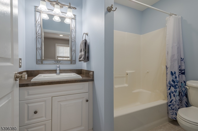 7 Riga Court Scotch Plains, NJ 07076 - Photo 18 of 26