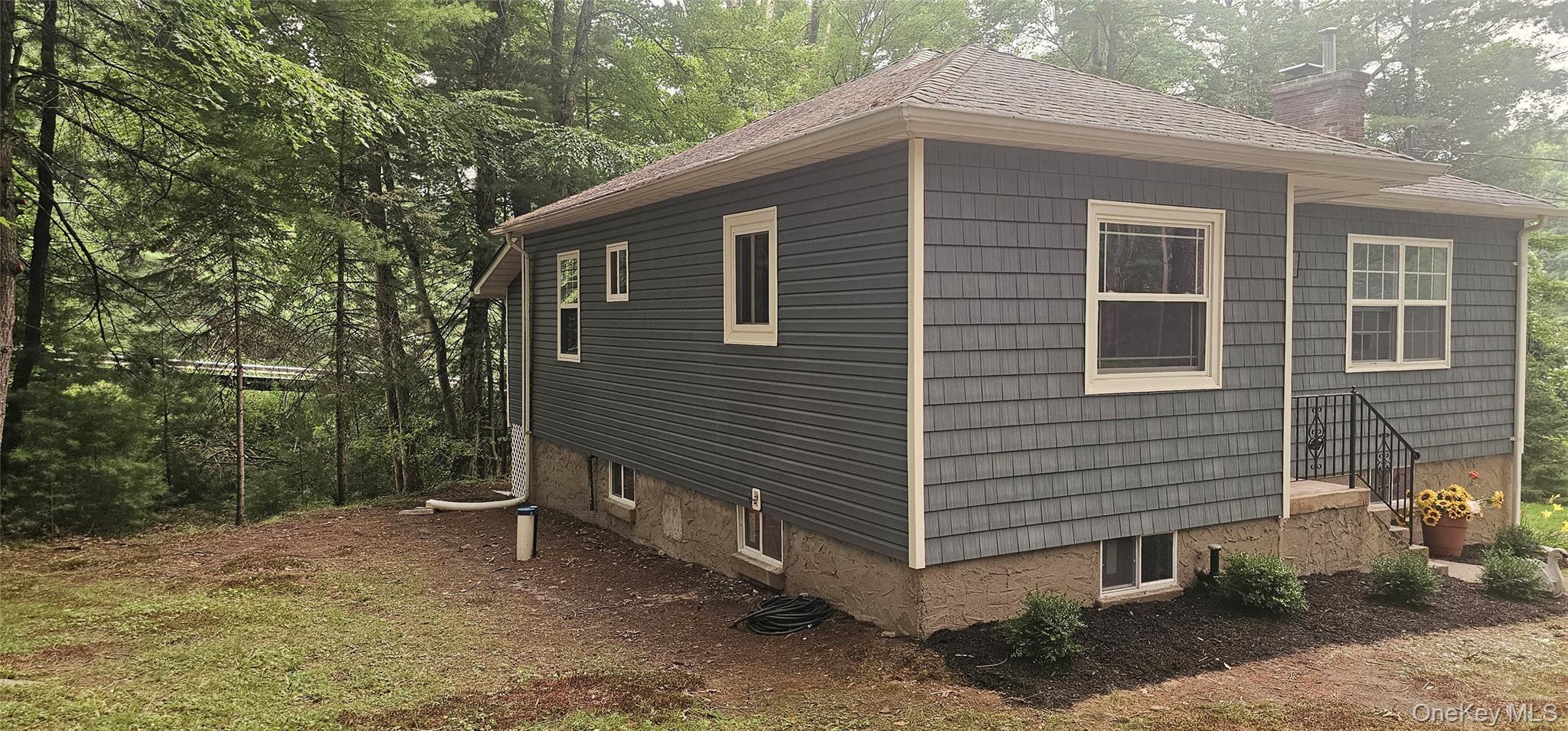 1 Corkscrew Road Barryville, NY 12719 - Photo 9 of 28