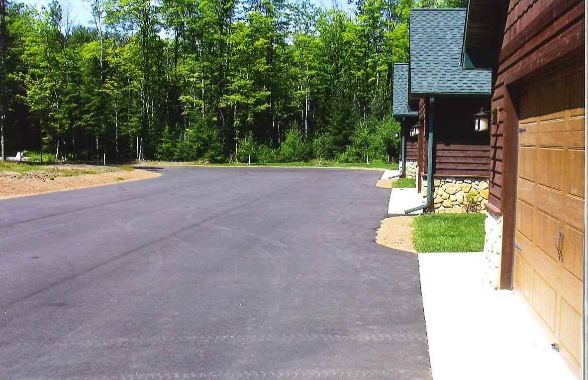 7656 Palmer Lake Road, Unit 2 Land O'Lakes, WI 54540 - Photo 33 of 40 Gallery Image 33