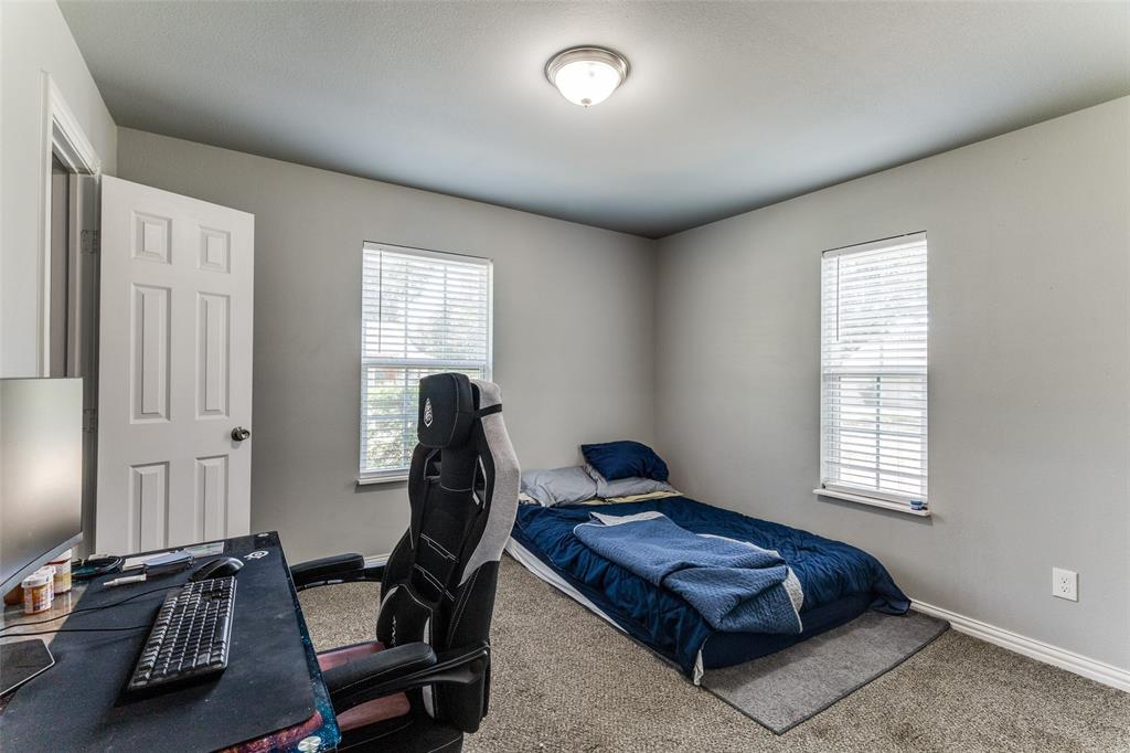 2805 Springdale Road Fort Worth, TX 76111 - Photo 16 of 23
