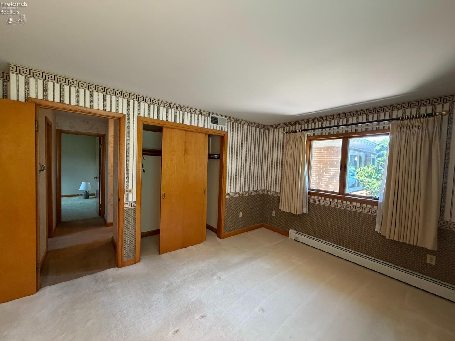 2017 Hull Road Sandusky, OH 44870 - Photo 13 of 46 Gallery Image 13