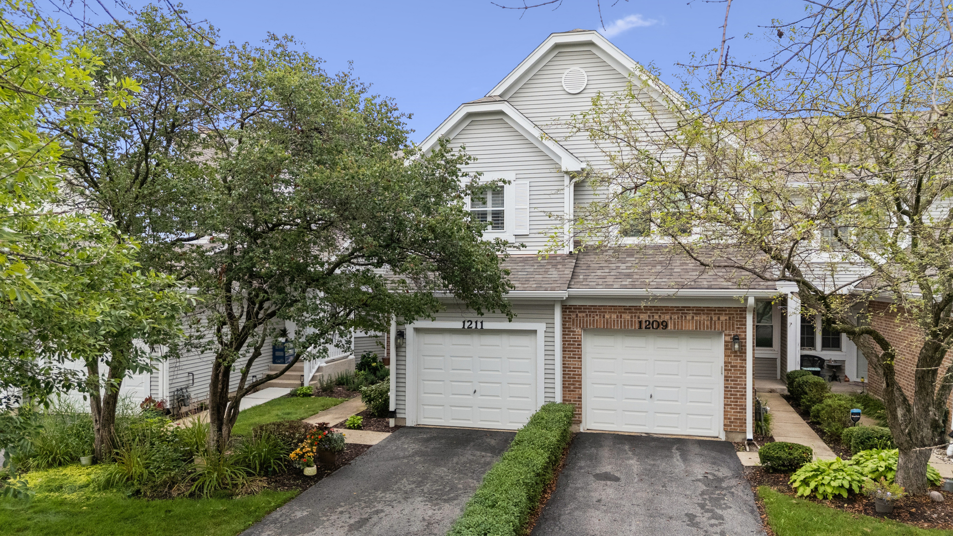 1211 Rhodes Lane Naperville, IL 60540 - Photo 1 of 28 Gallery Image 1