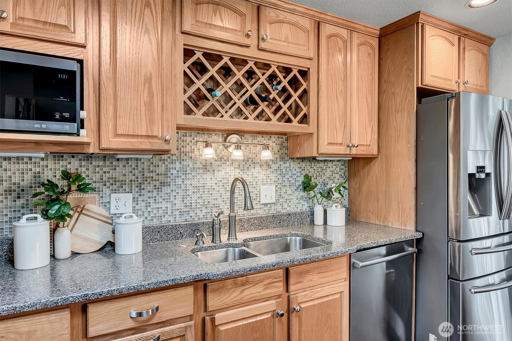 11918 Northeast 159th Street Bothell, WA 98011 - Photo 16 of 39