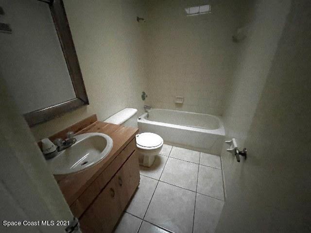 4627 Ring Neck Road, Unit C Orlando, FL 32808 - Photo 19 of 20 F069ECF6-702F-4835-B304-8DD7C57A433E