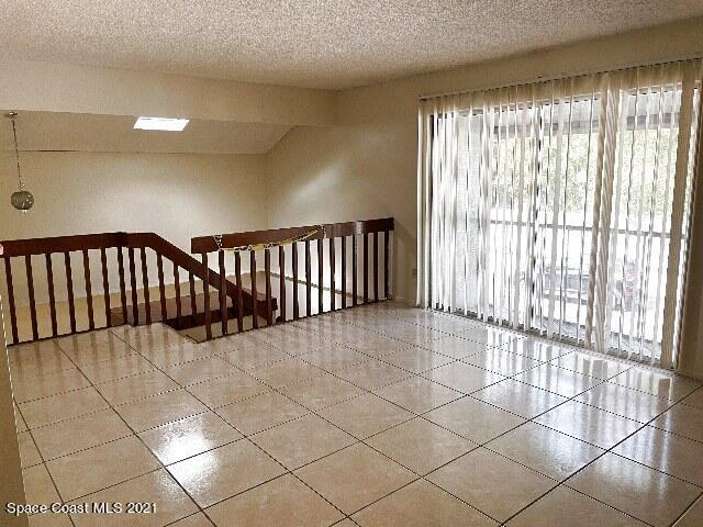 4627 Ring Neck Road, Unit C Orlando, FL 32808 - Photo 8 of 20 85648968-F387-431D-AEDC-A429A3AB180B
