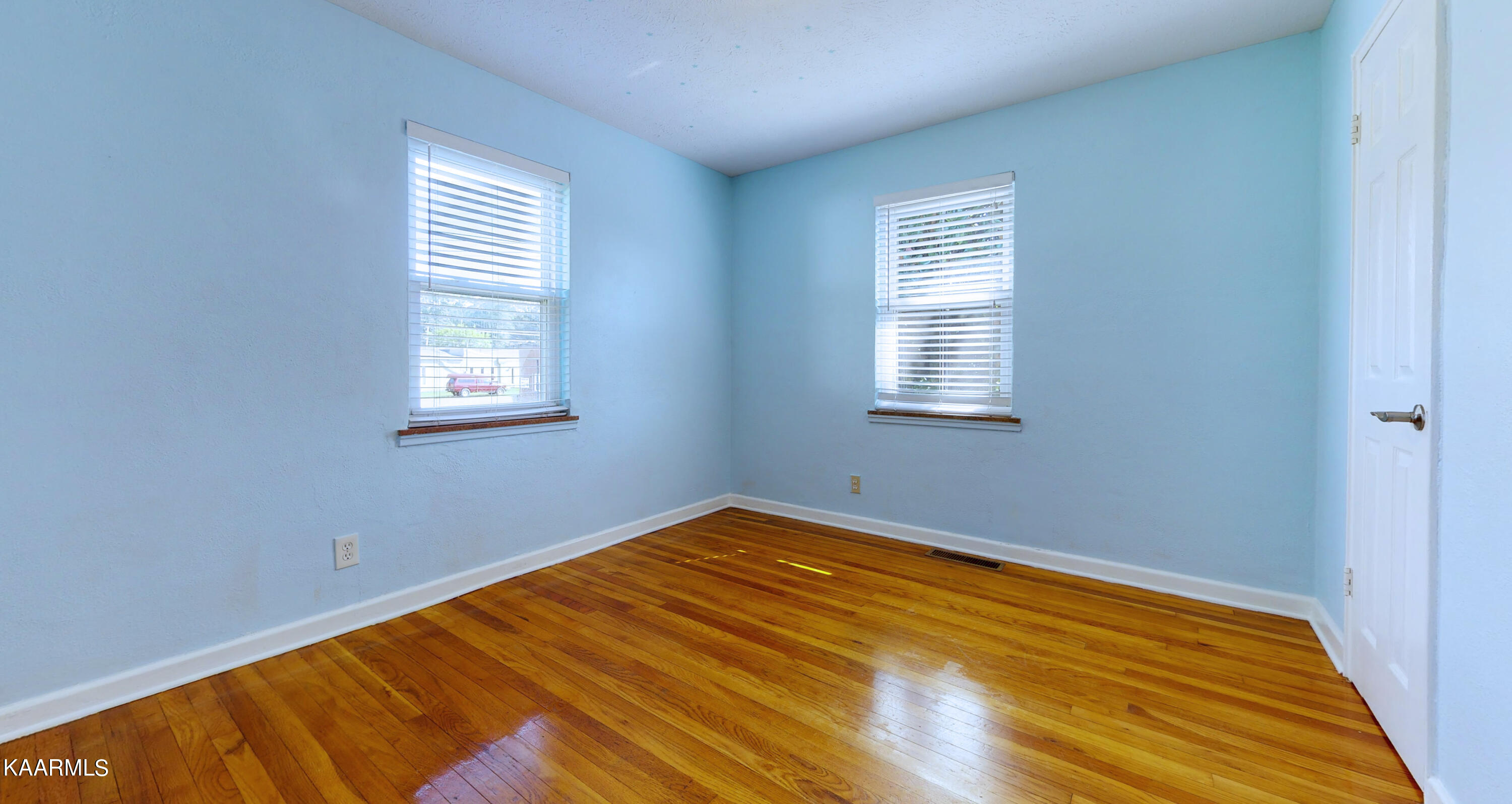 100 Ivanhoe Road Oak Ridge, TN 37830 - Photo 22 of 26 100-20
