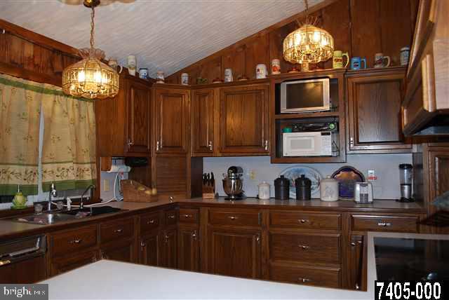 3830 Conewago Road Dover, PA 17315 - Photo 8 of 12 Gallery Image 8