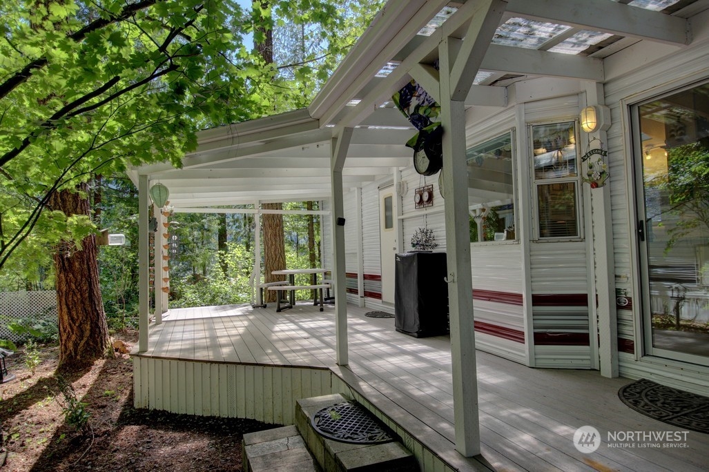 42-6 Riverside Drive Deming, WA 98244 - Photo 7 of 35