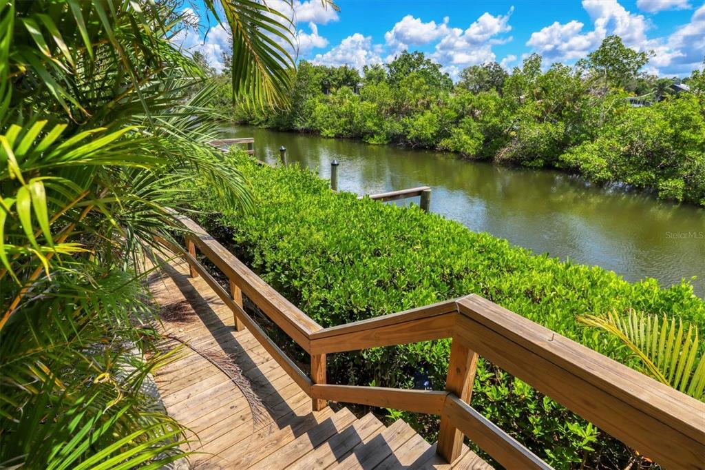 133 Inlets Boulevard, Unit 133 Nokomis, FL 34275 - Photo 36 of 63 a view of balcony and garden