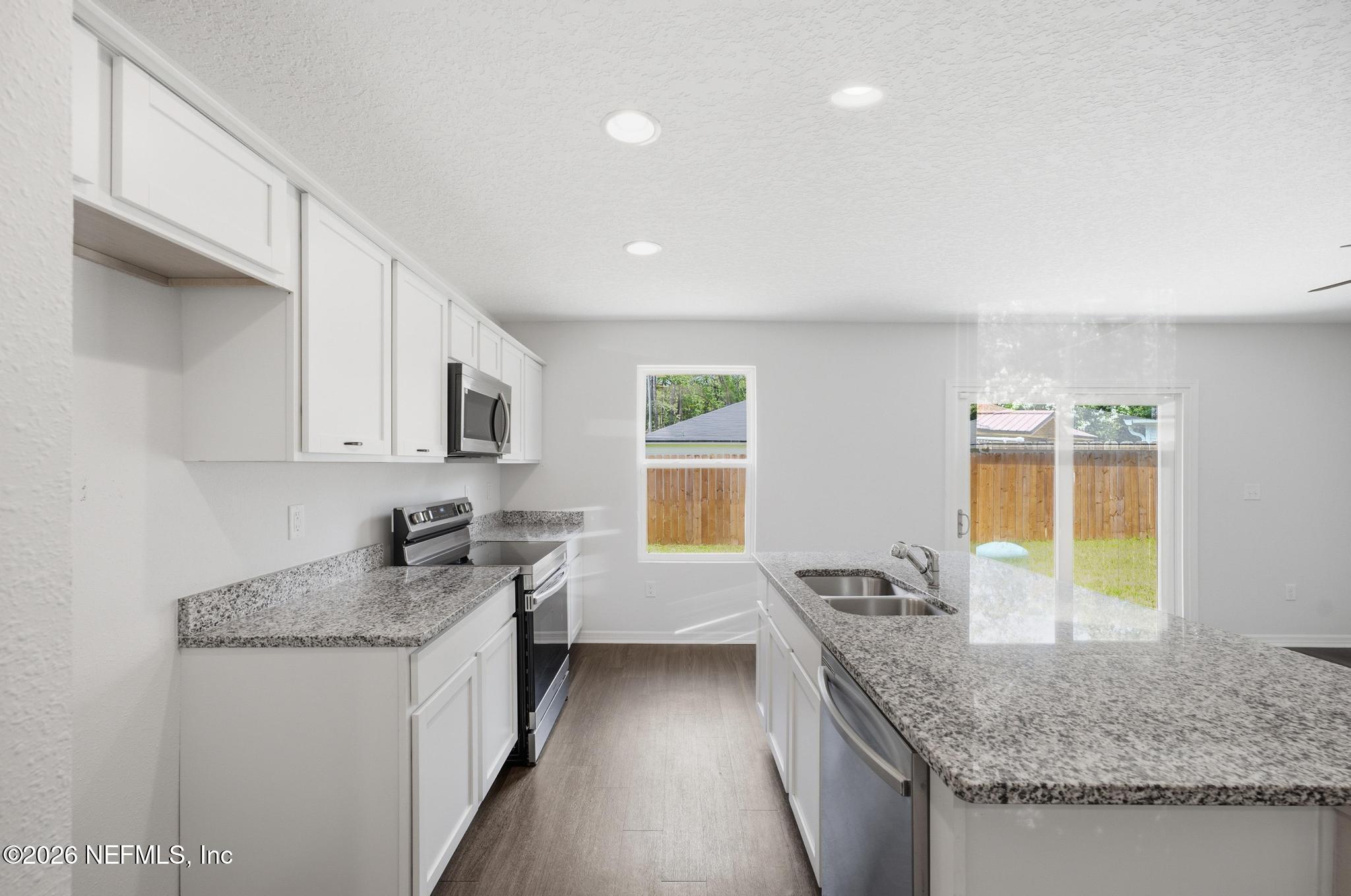 6219 Moncrief Road West Jacksonville, FL 32219 - Photo 17 of 32 Kitchen