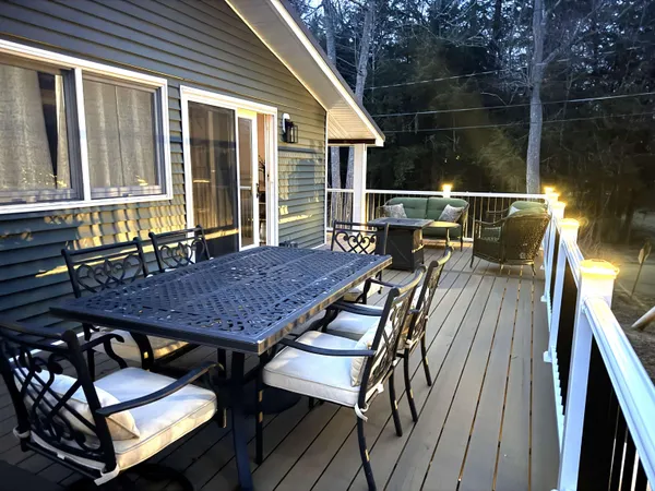 $379,900 | 10 Circle Drive, Barnstead, NH 03225