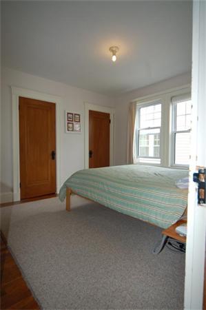 15 Pondview Road, Unit 1 Arlington, MA 02474 - Photo 11 of 14