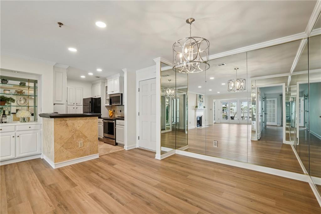 3201 Lenox Road Northeast, Unit 26 Atlanta, GA 30324 - Photo 16 of 52