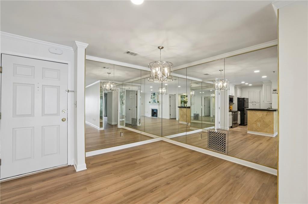 3201 Lenox Road Northeast, Unit 26 Atlanta, GA 30324 - Photo 17 of 52