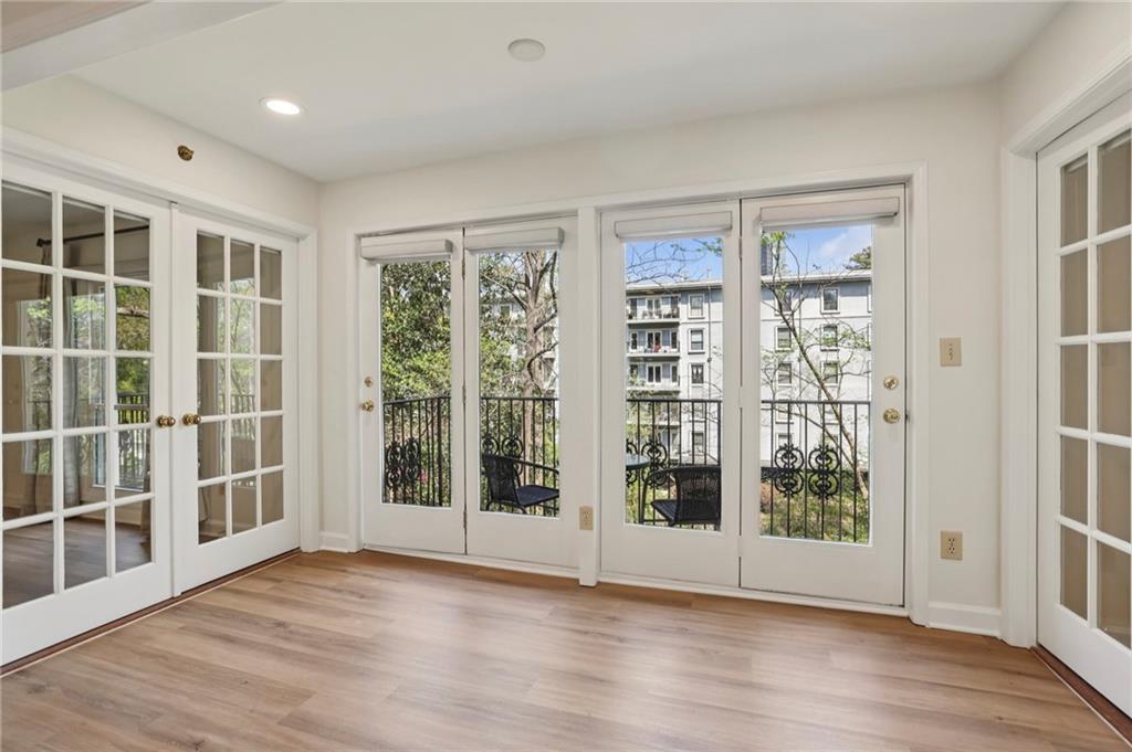 3201 Lenox Road Northeast, Unit 26 Atlanta, GA 30324 - Photo 23 of 52