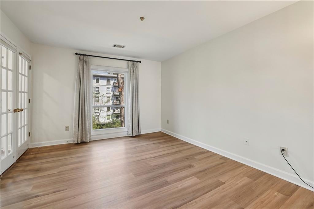 3201 Lenox Road Northeast, Unit 26 Atlanta, GA 30324 - Photo 33 of 52