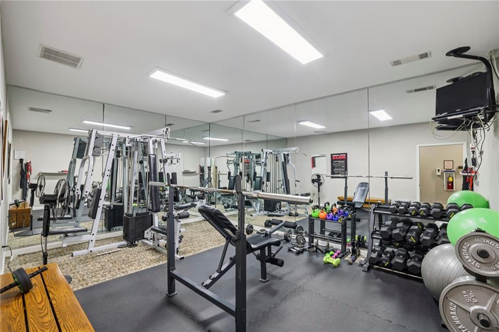 3201 Lenox Road Northeast, Unit 26 Atlanta, GA 30324 - Photo 45 of 52