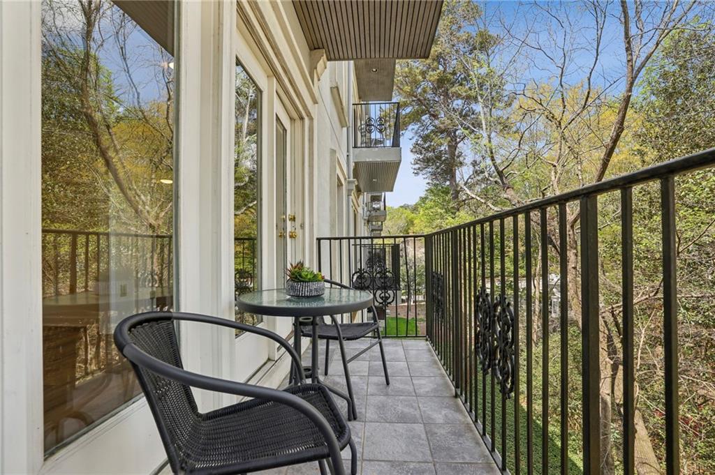 3201 Lenox Road Northeast, Unit 26 Atlanta, GA 30324 - Photo 6 of 52