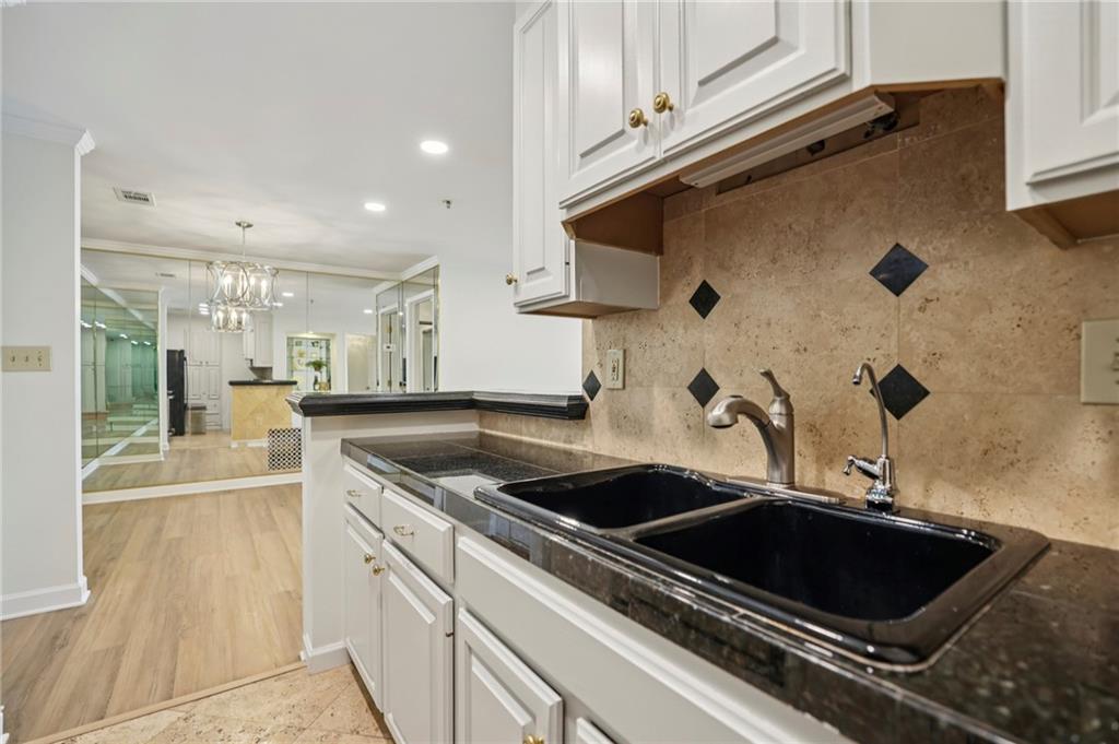 3201 Lenox Road Northeast, Unit 26 Atlanta, GA 30324 - Photo 10 of 52