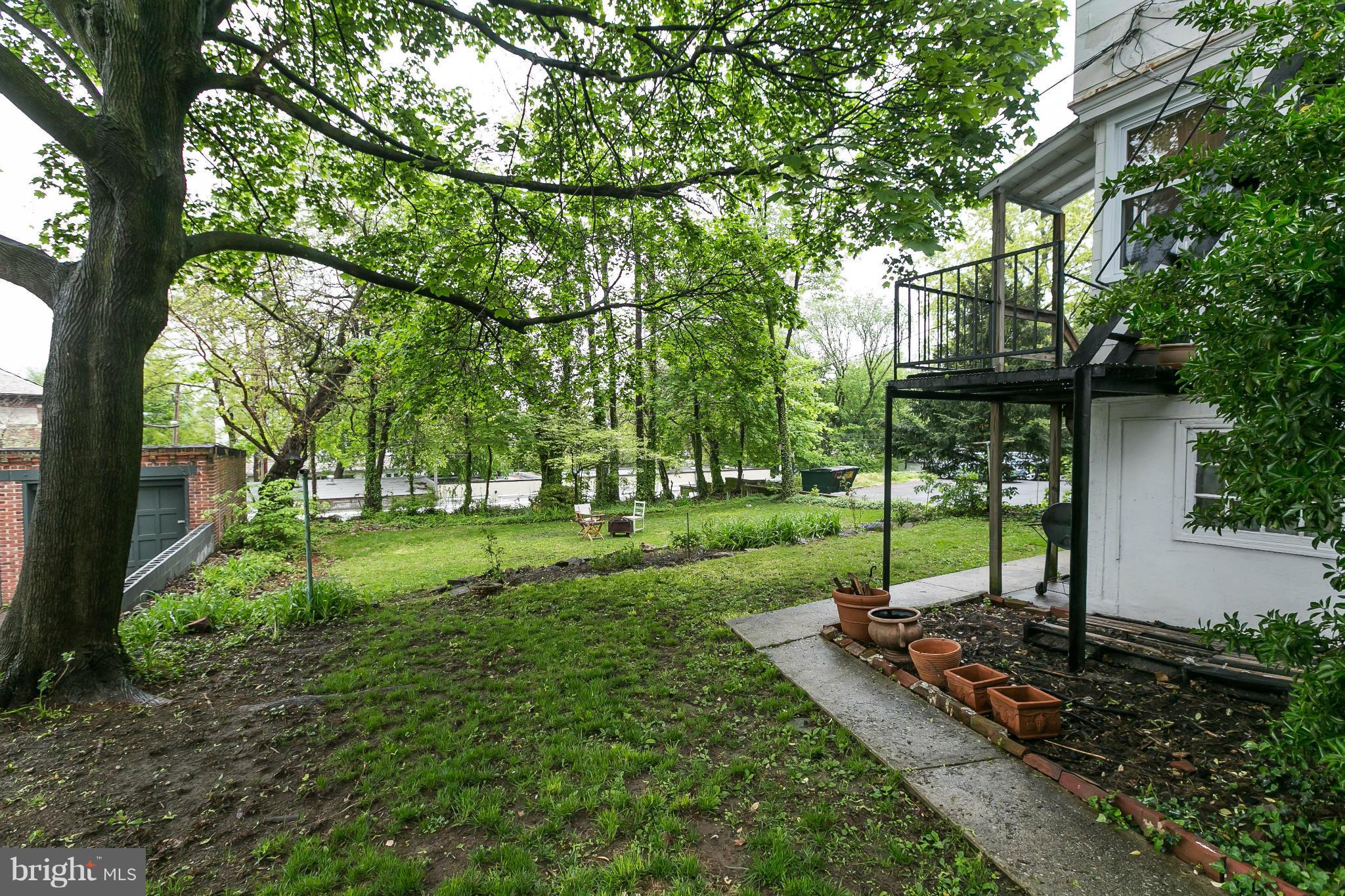 4135 Roland Avenue Baltimore, MD 21211 - Photo 13 of 21 Exterior (General)