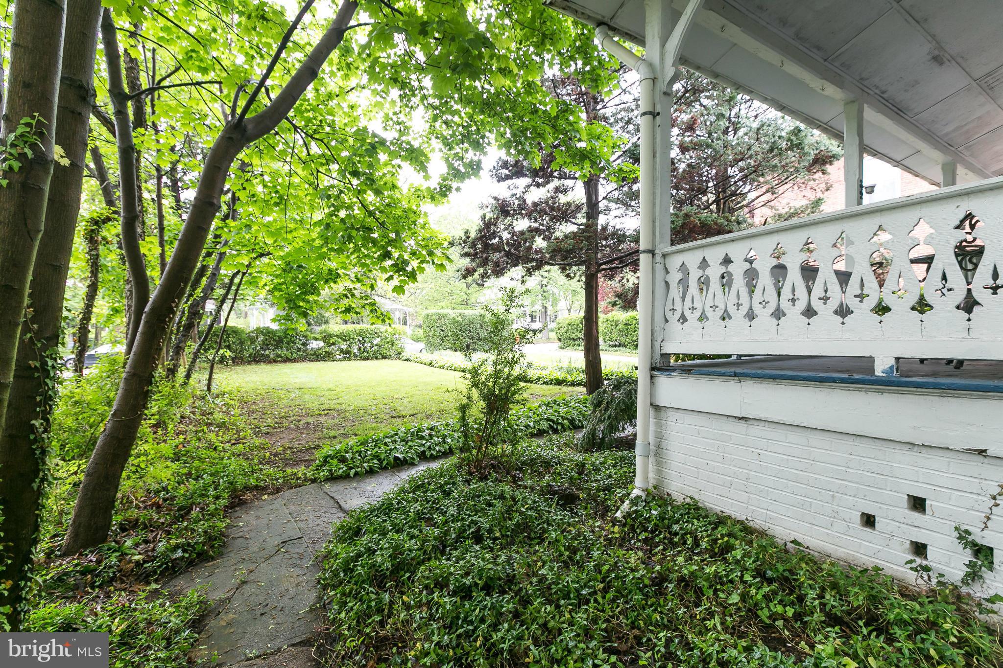 4135 Roland Avenue Baltimore, MD 21211 - Photo 16 of 21 Exterior (General)