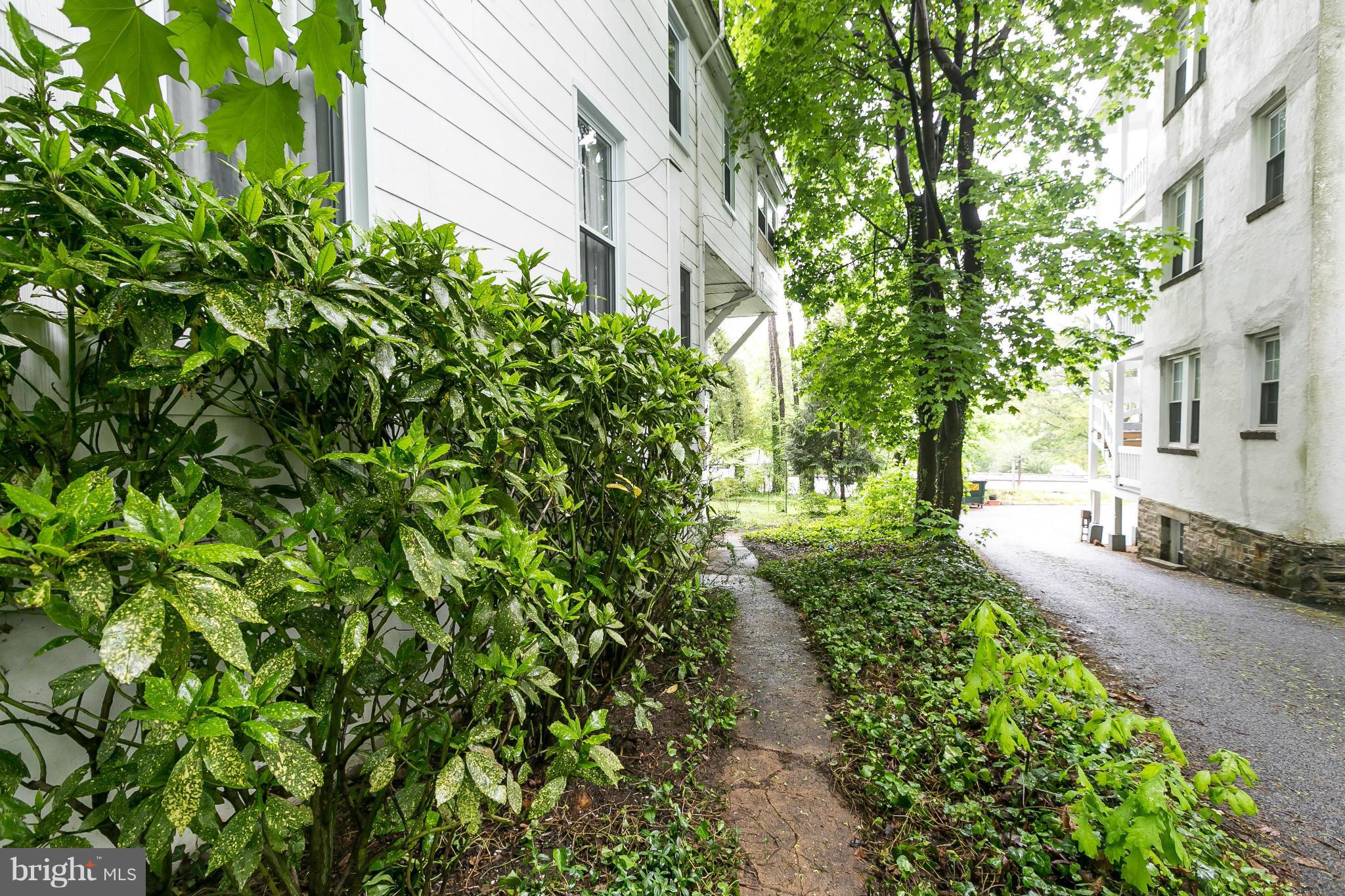 4135 Roland Avenue Baltimore, MD 21211 - Photo 17 of 21 Exterior (General)