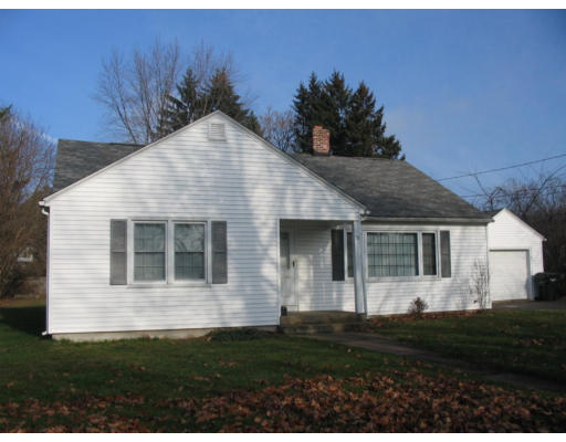 18 Wrona Street Springfield, MA 01151 - Photo 1 of 13