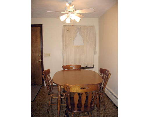 18 Wrona Street Springfield, MA 01151 - Photo 4 of 13