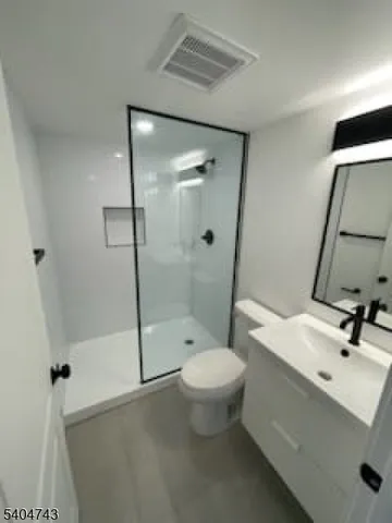 $3,400 | 73 MacArthur Avenue, Lodi, NJ 07644