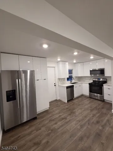 $3,400 | 73 MacArthur Avenue, Lodi, NJ 07644