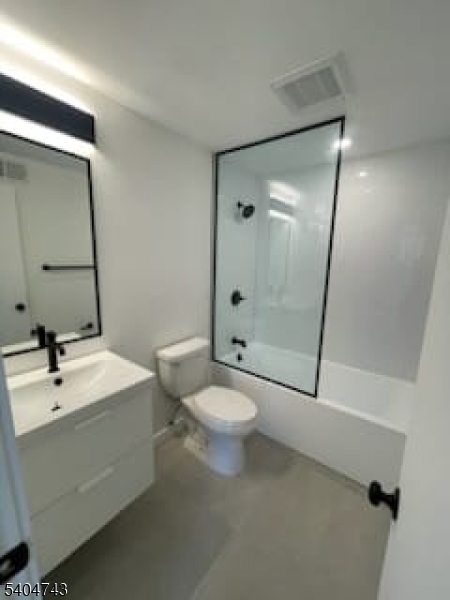 73 MacArthur Avenue Lodi, NJ 07644 - Photo 6 of 15