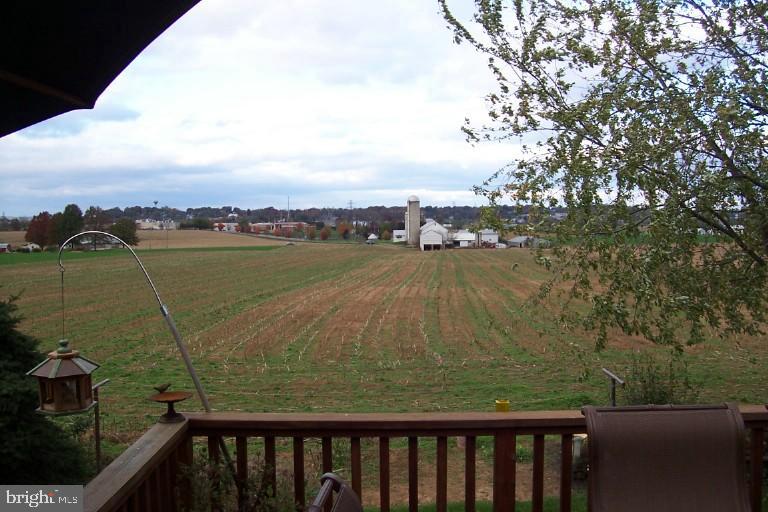 15 Allen Road Ephrata, PA 17522 - Photo 4 of 14 Gallery Image 4
